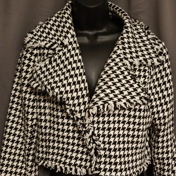 Arden B Jackets & Blazers - 5/$25 Arden B cropped jacket